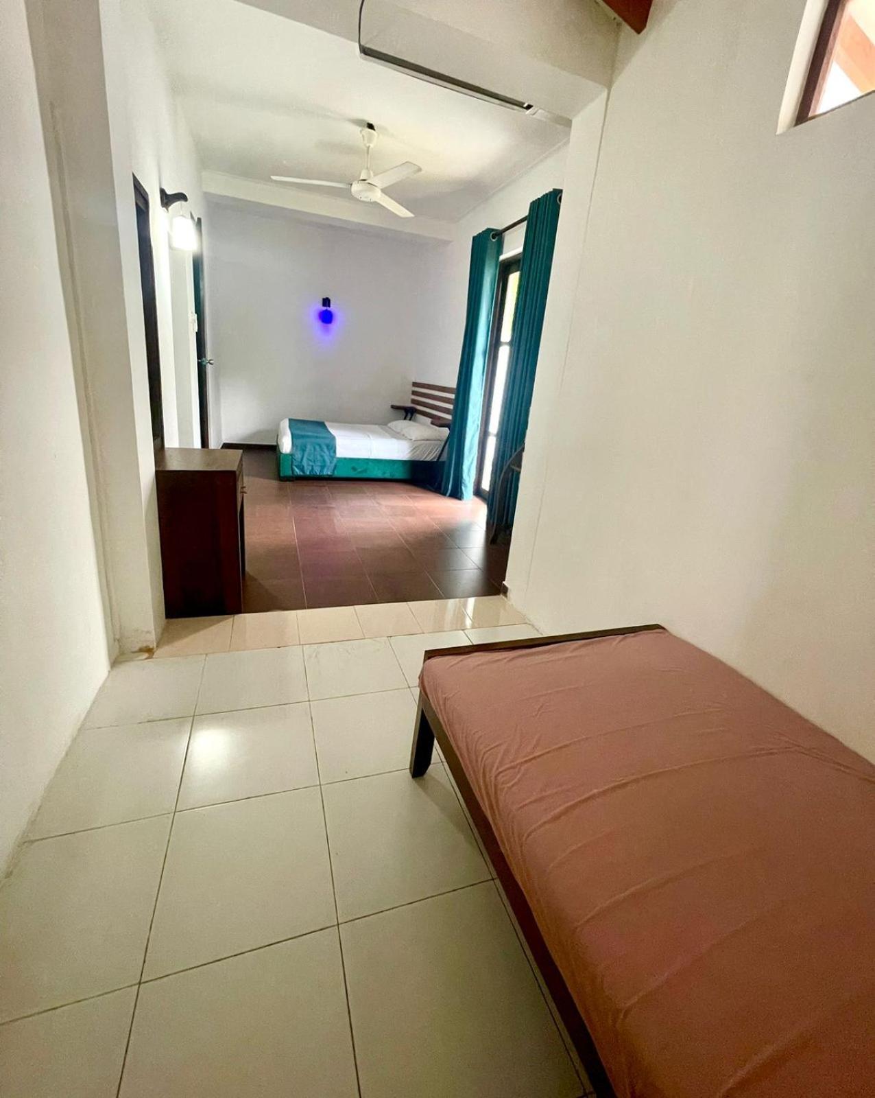 Hotel One Sixty Dehiwala-Mount Lavinia Exterior photo