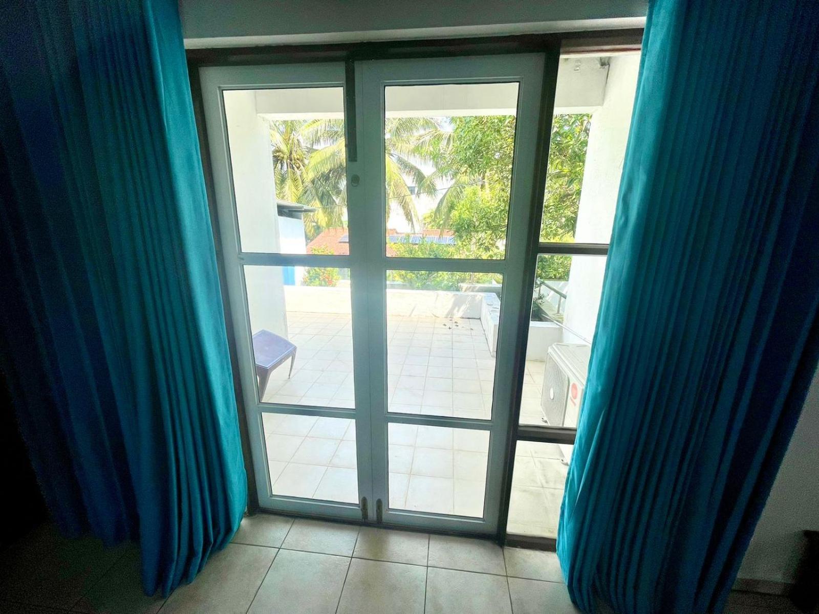 Hotel One Sixty Dehiwala-Mount Lavinia Exterior photo